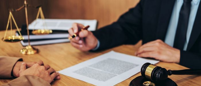 Choosing the best divorce lawyer